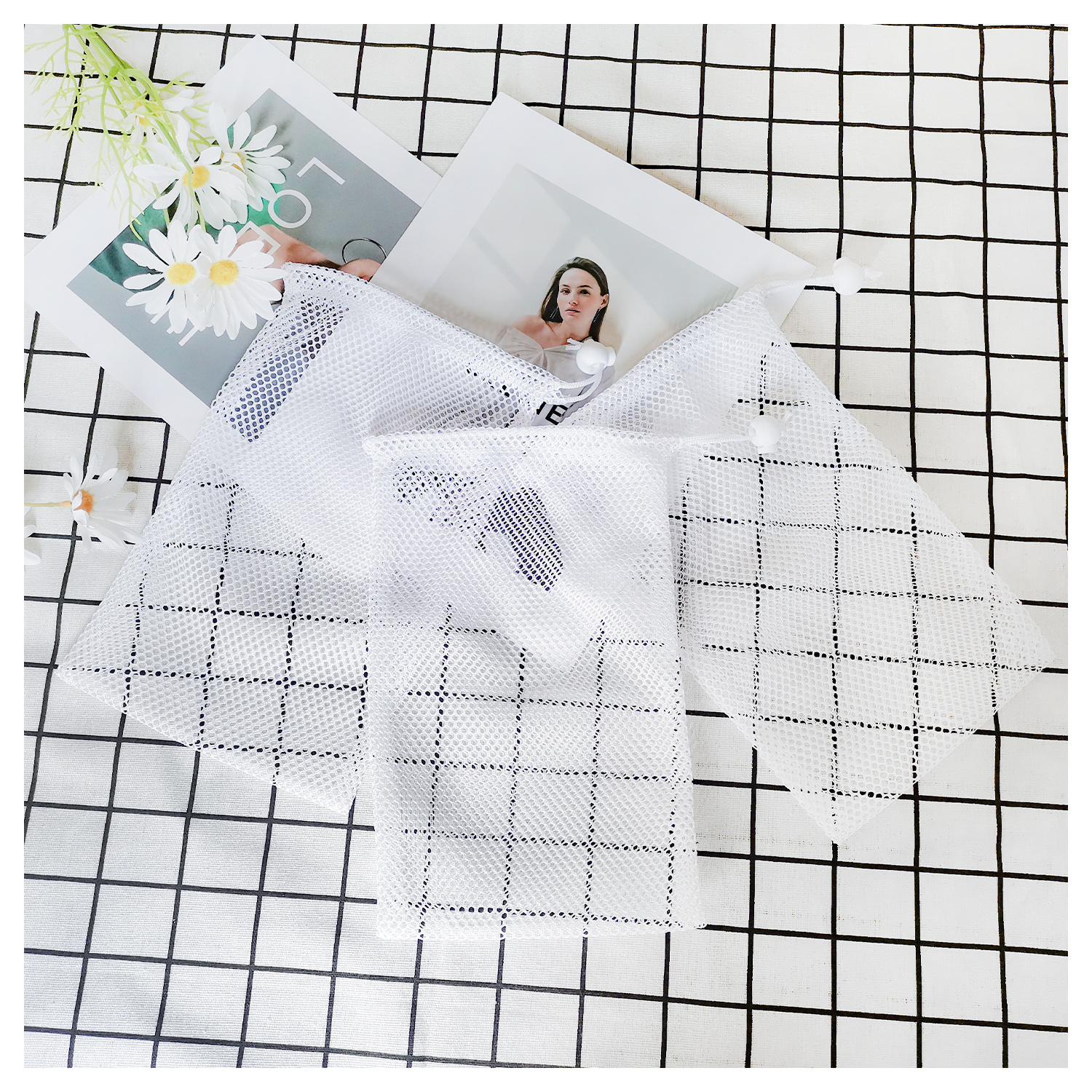 日用品白色网格束口袋